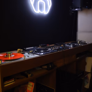 THE VINYL ROOM - by CHARBINK$ STUDIO
